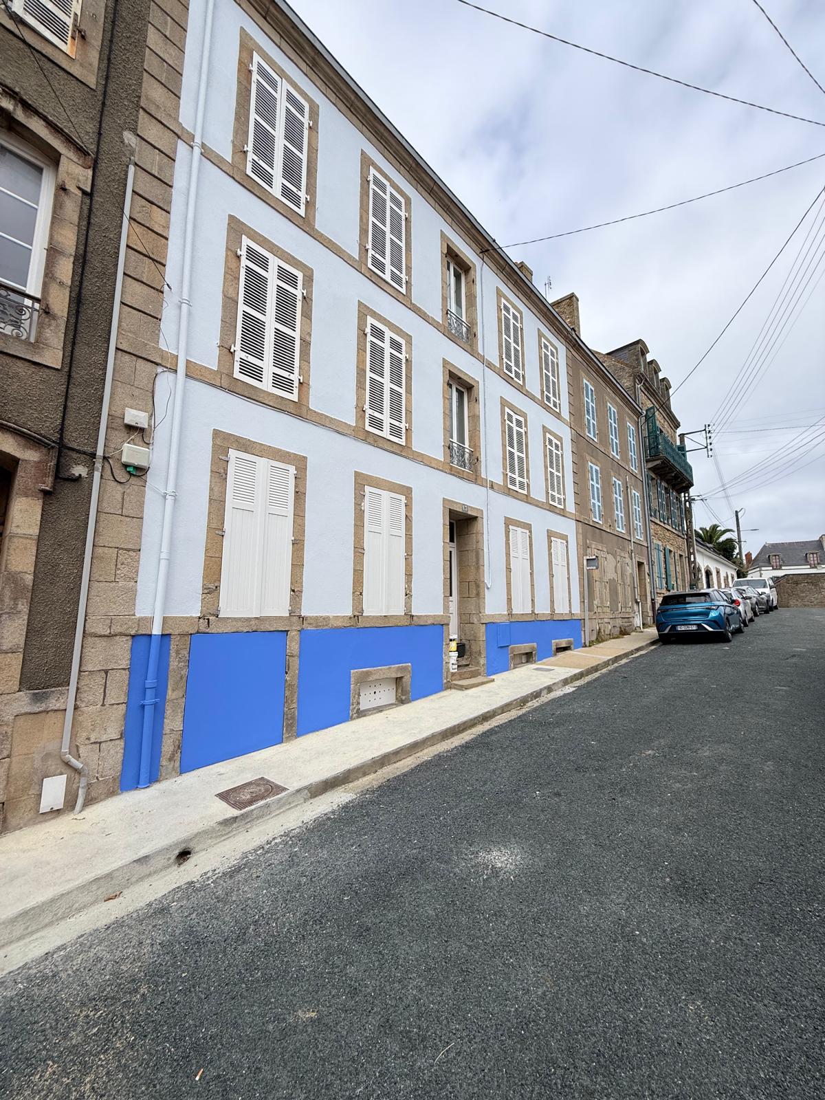 facade10-avant
